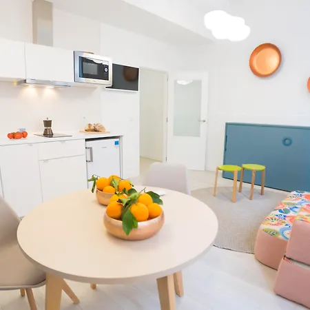 Santiago Center 圣地亚哥－德孔波斯特拉